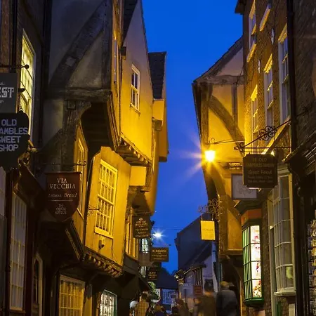 Homes In בית נופש