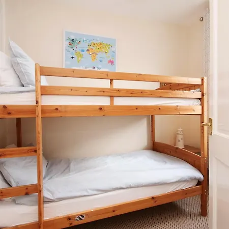 Homes In בית נופש *