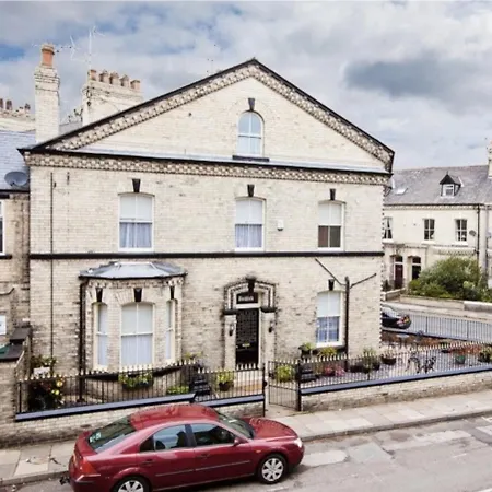 Homes In בית נופש *