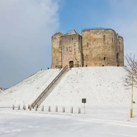 Homes In Feriehus York